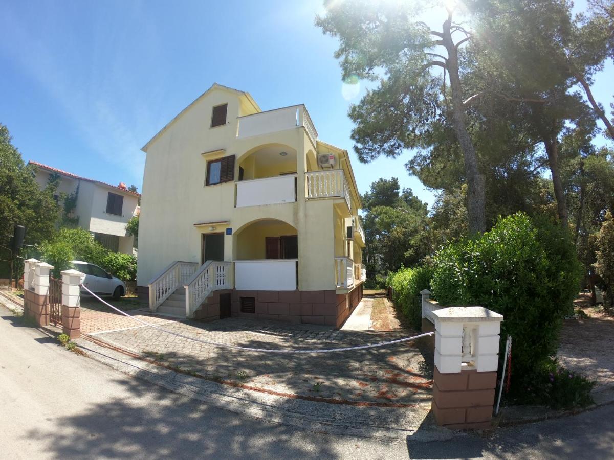 Apartments Stanko Petrcane Eksteriør billede